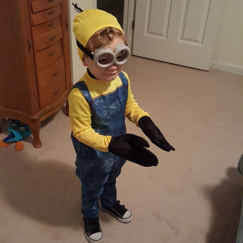 Minion Kevin Costume